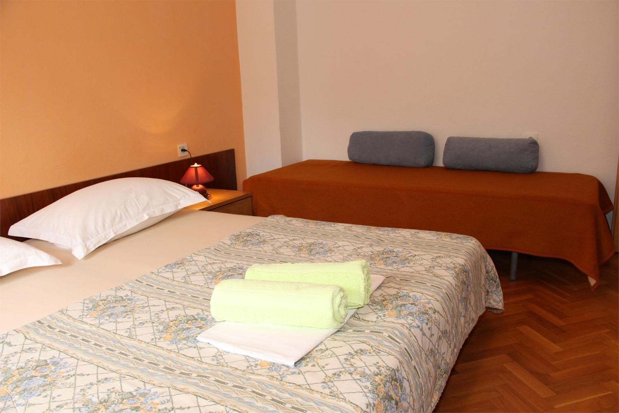 Mirjana F Apartaments Baška Exterior foto